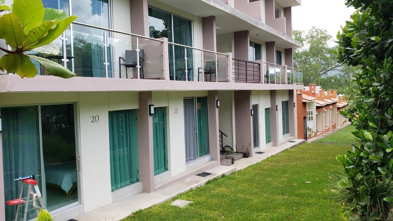 Calu Hotel En La Laguna, Santa Maria Del Oro La Laguna  Eksteriør billede